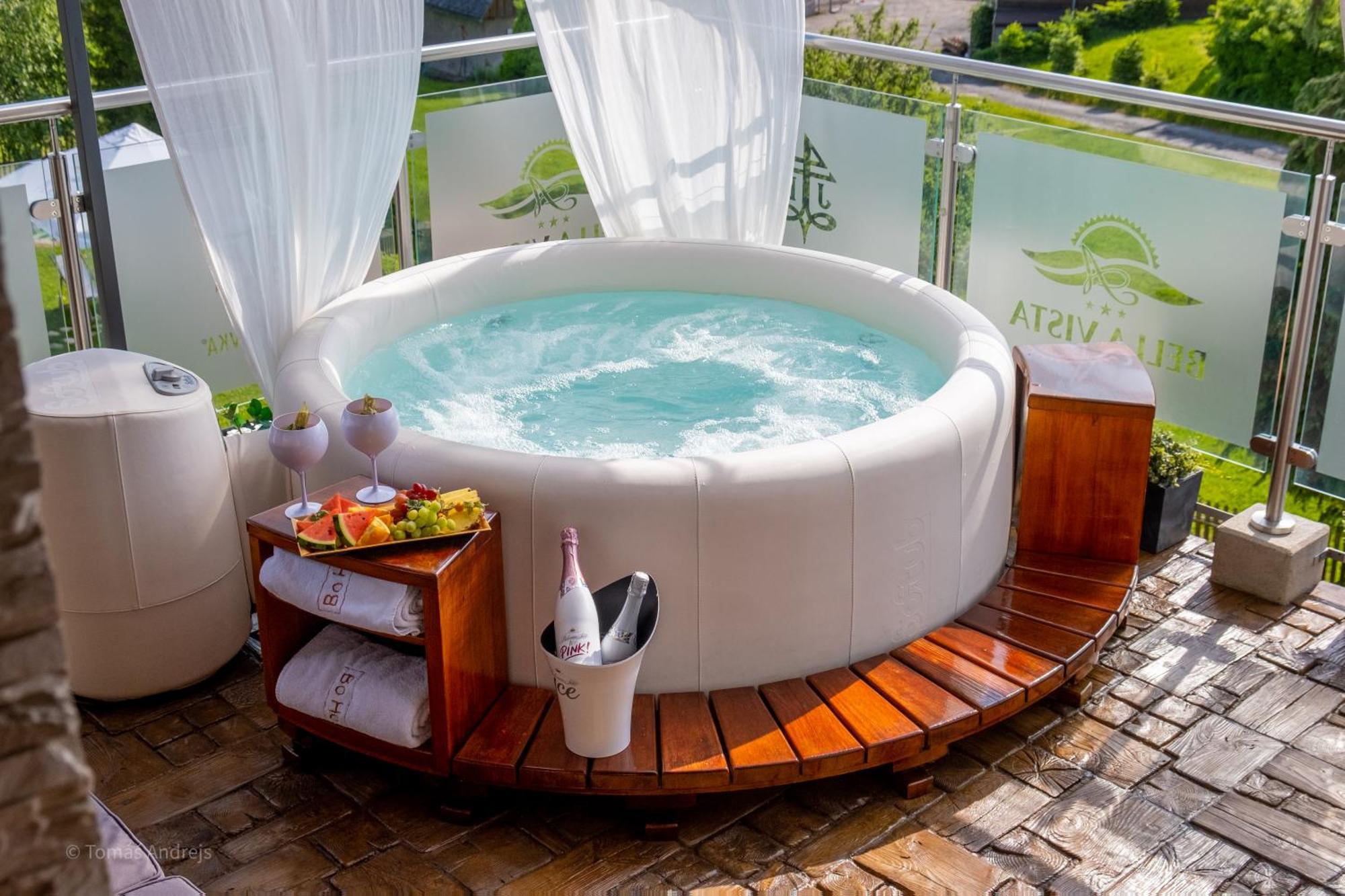 Hotel Tommy Wellness & Spa นาคอด ภายนอก รูปภาพ